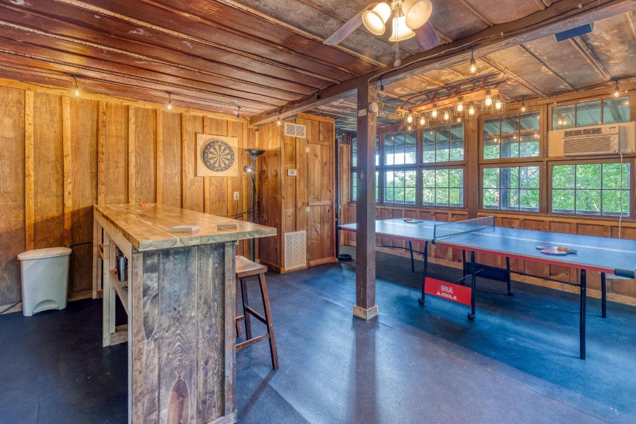 Secluded Sunrise Ridge-10 Min From Blue Ridge, King Beds, Hot Tub, 2 Porches, Fireplace Wood Burning, Mountain View, Cozy Exteriör bild