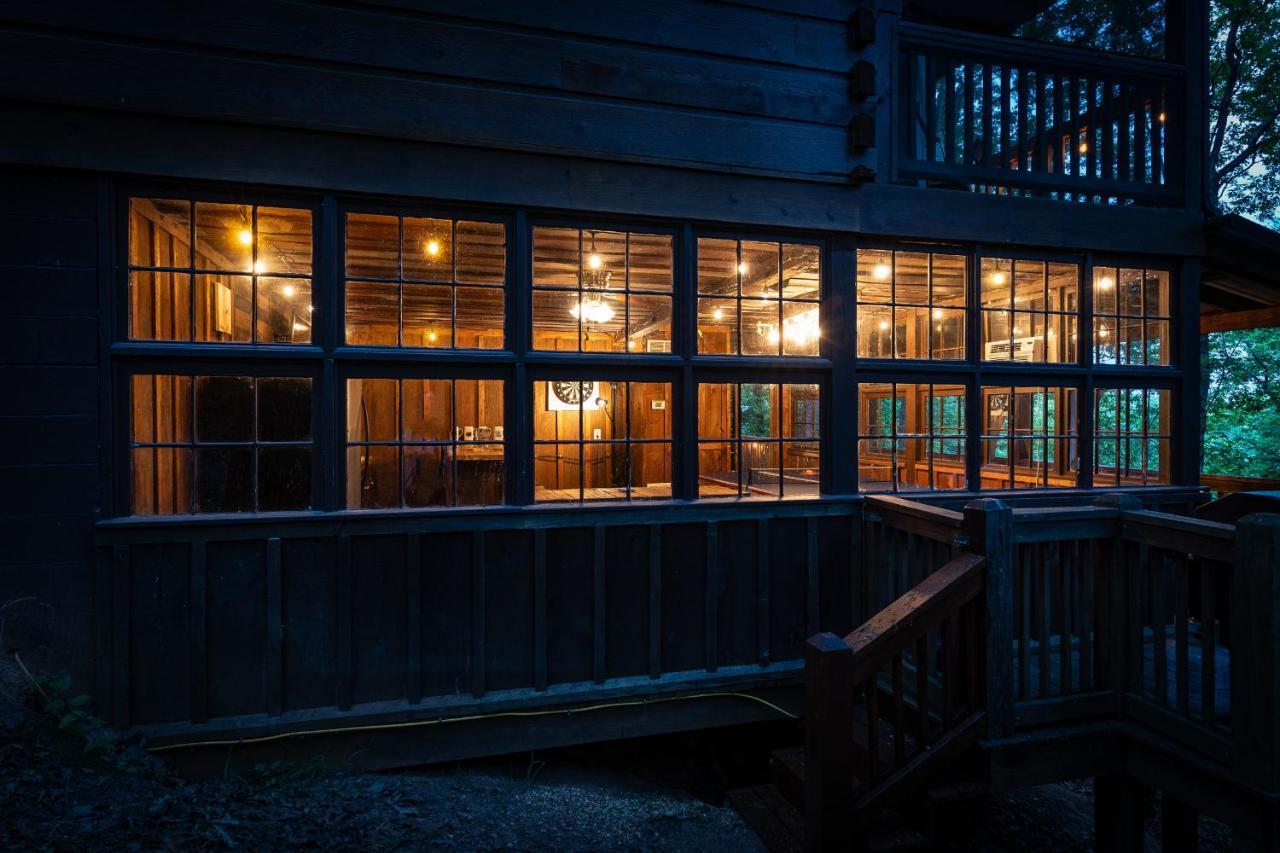 Secluded Sunrise Ridge-10 Min From Blue Ridge, King Beds, Hot Tub, 2 Porches, Fireplace Wood Burning, Mountain View, Cozy Exteriör bild